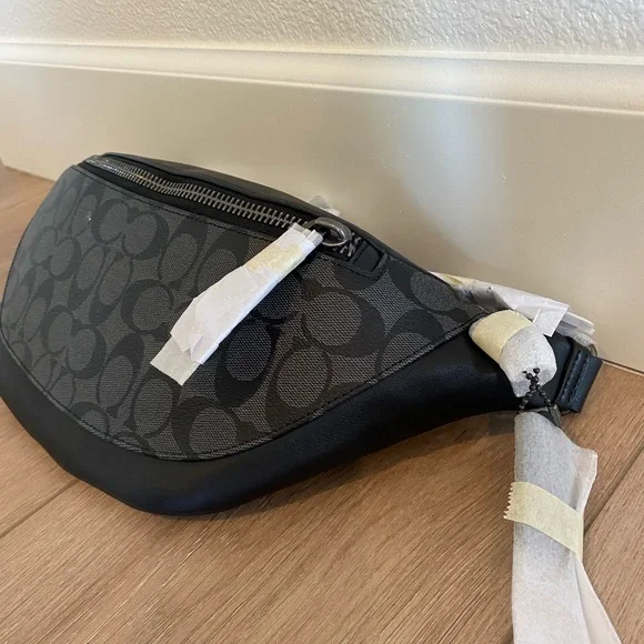 WARREN BELT BAG IN SIGNATURE CANVAS (COACH)